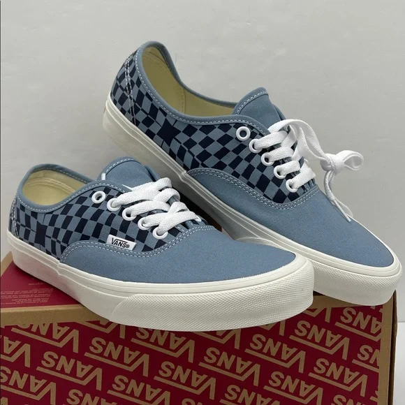 Vans • WMNS Authentic WACK DBLUE
VN000D7Y BLU Sneakers - Picture 5 of 16